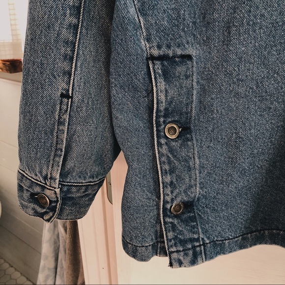 Jean Jacket - Picture 4 of 11